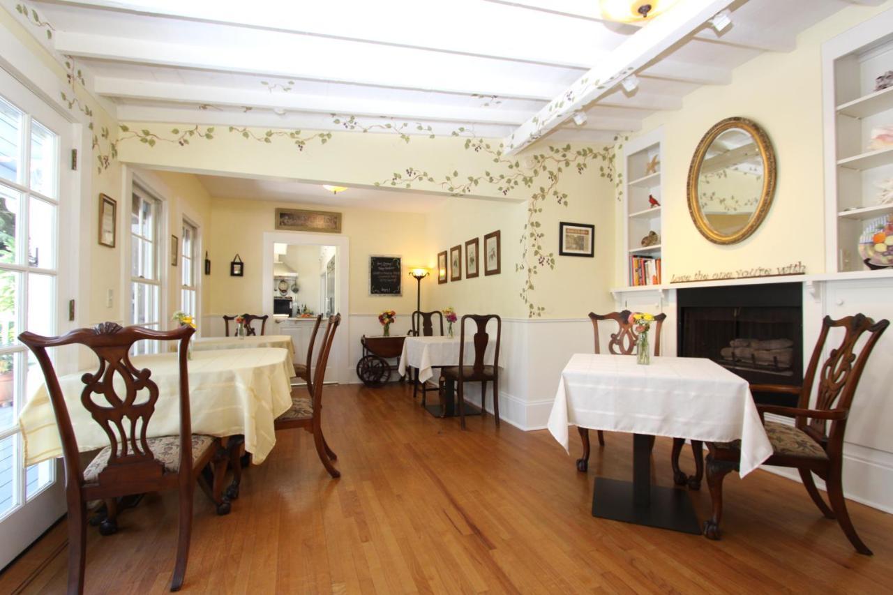 Olallieberry Inn Bed And Breakfast Cambria Extérieur photo