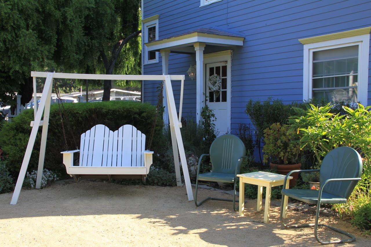 Olallieberry Inn Bed And Breakfast Cambria Extérieur photo